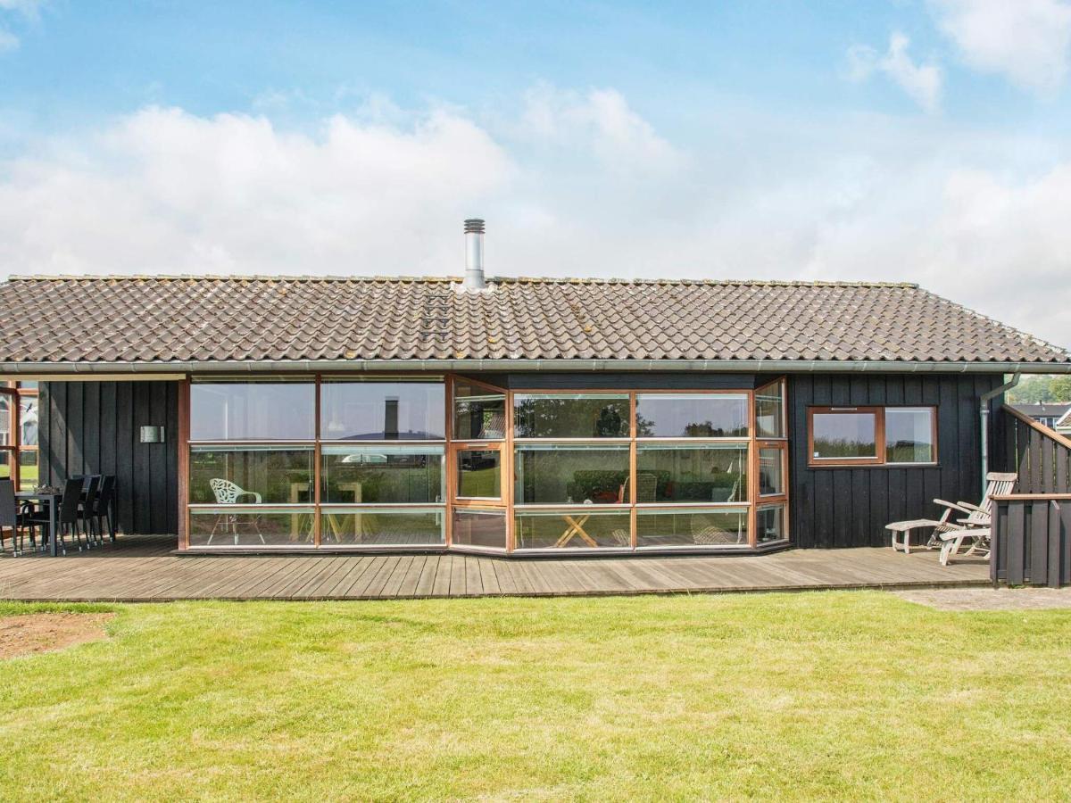 7 Person Holiday Home In Sj Lund Sjolund Exterior foto