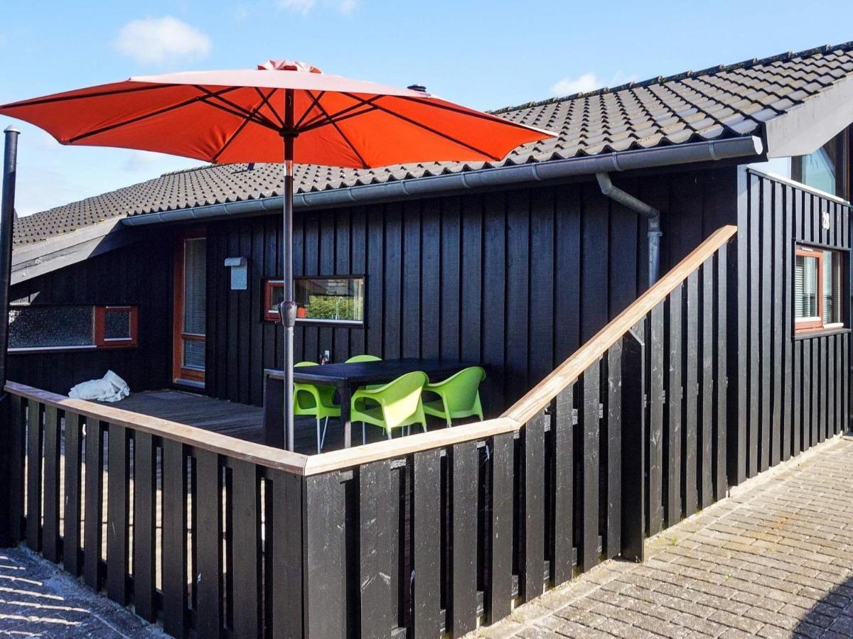 7 Person Holiday Home In Sj Lund Sjolund Exterior foto