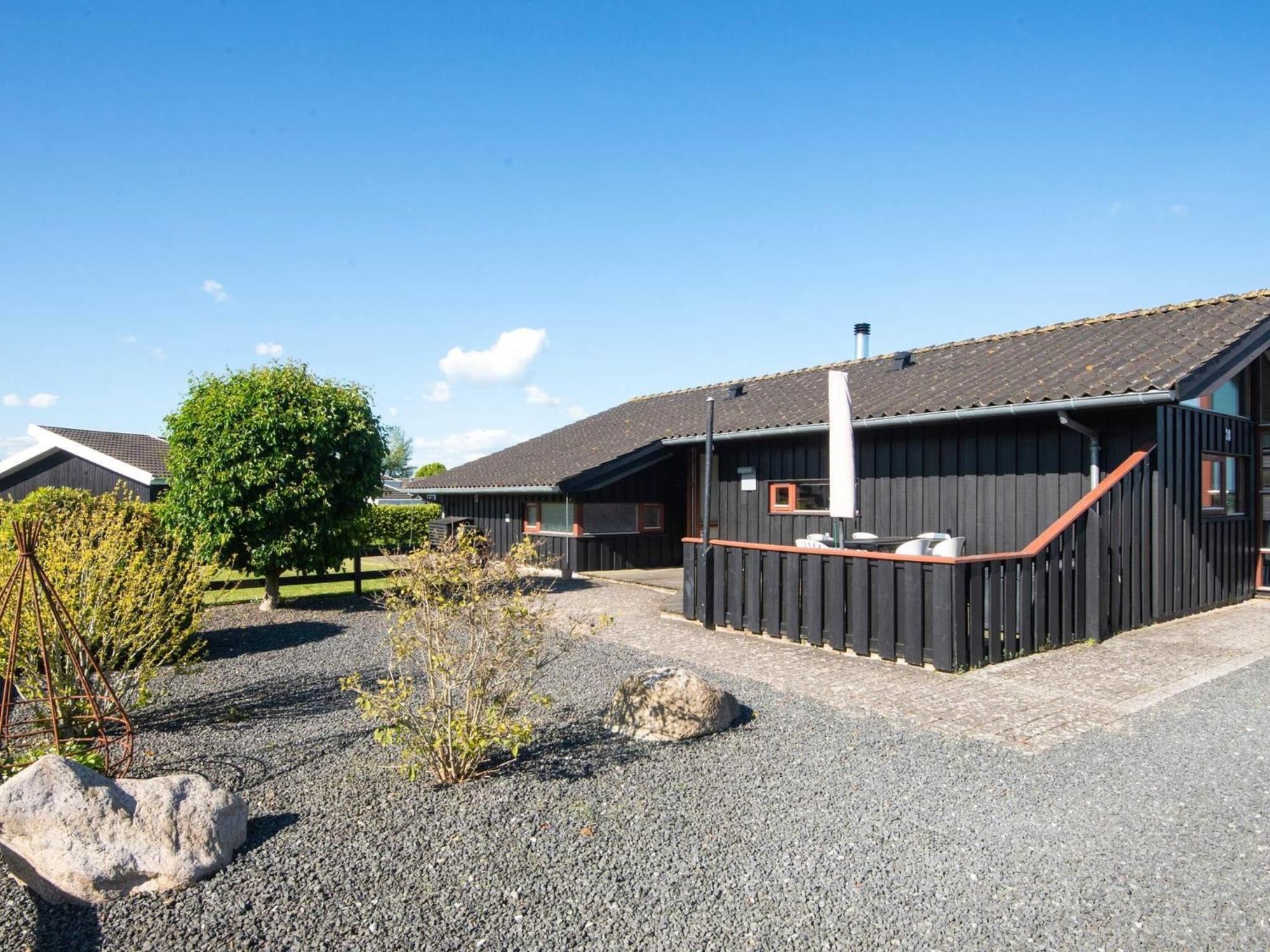 7 Person Holiday Home In Sj Lund Sjolund Exterior foto